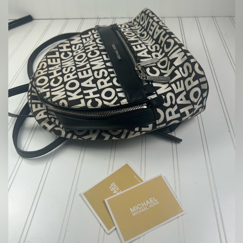 Michael Kors Kenly Large Backpack 35S0SY9B7J Black Multi White Logo NWT - Picture 8 of 10